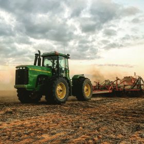 farming during the winter in South Australia, Australian farming, broad acre cropping